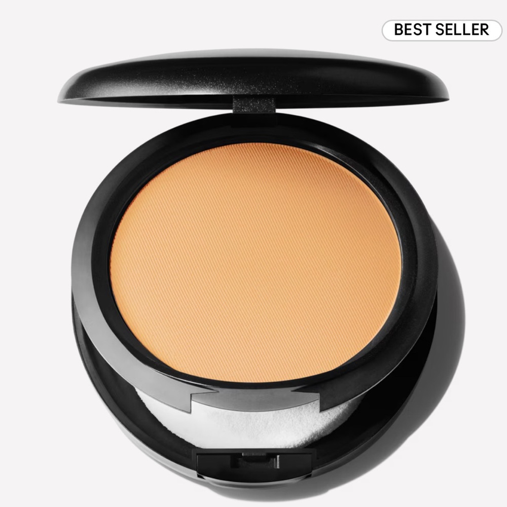 List 1 -MAC- NC42 Foundation 12-hour, medium-2-full coverage, and controls oil. - Picture 3 of 5